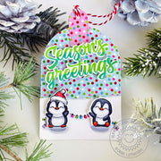 Sunny Studio Season's Greetings Penguins with String of Lights Holiday Christmas Gift Tag (using Penguin Party Clear Stamps)