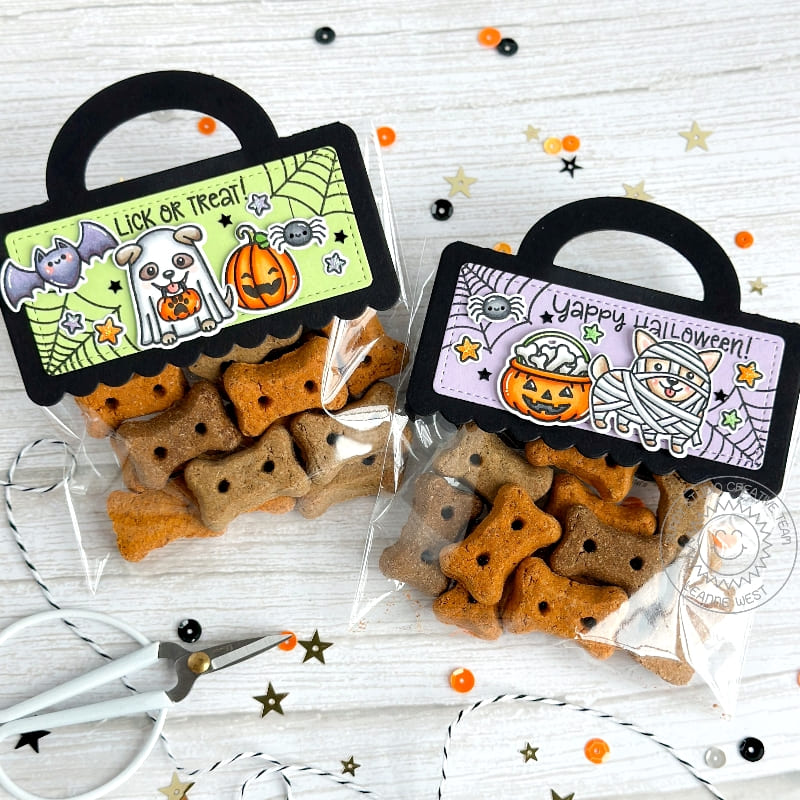 Sunny Studio Dogs in Costumes Halloween Dog Bone Treat Bags using Happy Howl-o-ween 4x6 Clear Craft Stamps